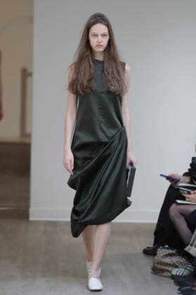 PFW - Ruohan Runway A model walks the runway during the Ruohan Womenswear Fall Winter 2026-2027 show as part of Paris Fashion Week on March 6, 2026 in Paris, France. Photo by Alain Gil Gonzalez ABACAPRESS.COM Paris France  Copyright: xGonzalezxAlain-Gil ABACAx