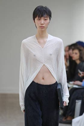 PFW - Ruohan Runway A model walks the runway during the Ruohan Womenswear Fall Winter 2026-2027 show as part of Paris Fashion Week on March 6, 2026 in Paris, France. Photo by Alain Gil Gonzalez ABACAPRESS.COM Paris France  Copyright: xGonzalezxAlain-Gil ABACAx
