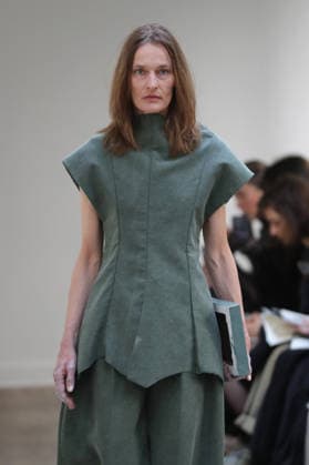 PFW - Ruohan Runway A model walks the runway during the Ruohan Womenswear Fall Winter 2026-2027 show as part of Paris Fashion Week on March 6, 2026 in Paris, France. Photo by Alain Gil Gonzalez ABACAPRESS.COM Paris France  Copyright: xGonzalezxAlain-Gil ABACAx