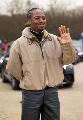 David Jonsson at the arrivals at the Loewe Womenswear Collection Prêt à Porter Automne Hiver 2026 2027 show as part of Paris Fashion Week PFW sur lesplanade du Château de Vincennes, à Paris, France, le 6 mars 2026 Thibault Duboucher Bestimage Arrivals at the Loewe Womenswear Fall Winter 2026 2027 show as part of Paris Fashion Week on March 06, 2026 in Paris, France Paris France  Copyright: xThibaultxDuboucherx xBestimagexThibaultxDuboucherx xBestimagex