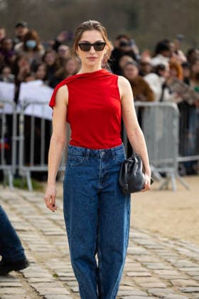Marie Colomb at the arrivals at the Loewe Womenswear Collection Prêt à Porter Automne Hiver 2026 2027 show as part of Paris Fashion Week PFW sur lesplanade du Château de Vincennes, à Paris, France, le 6 mars 2026 Thibault Duboucher Bestimage Arrivals at the Loewe Womenswear Fall Winter 2026 2027 show as part of Paris Fashion Week on March 06, 2026 in Paris, France Paris France  Copyright: xThibaultxDuboucherx xBestimagexThibaultxDuboucherx xBestimagex