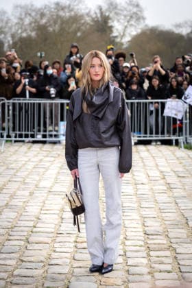 Sarah Piedgeon Celebrities at Loewe Collection Femme Prêt à Porter Automne Hiver 2026 2027 fashion show during Paris Fashion Week, on March 6th, 2026 Florian Lavielle Bestimage Celebrities at Loewe Ready to Wear Fall Winter 2026 2027 Women Collection fashion show, during Paris Fashion Week, on March 6th, 2026 Paris France  Copyright: xFlorianxLaviellex xBestimagexFlorianxLaviellex xBestimagex