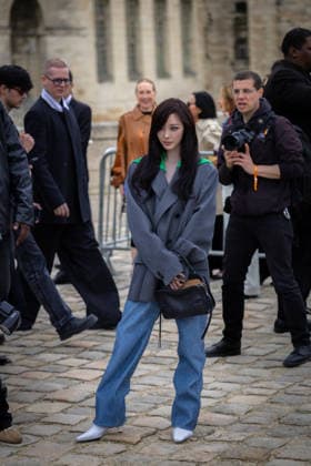 Giselle du groupe Aespa Celebrities at Loewe Collection Femme Prêt à Porter Automne Hiver 2026 2027 fashion show, during Paris Fashion Week, on March 6th, 2026 Florian Lavielle Bestimage Celebrities at Loewe Ready to Wear Fall Winter 2026 2027 Women Collection fashion show, during Paris Fashion Week, on March 6th, 2026 Paris France  Copyright: xFlorianxLaviellex xBestimagexFlorianxLaviellex xBestimagex