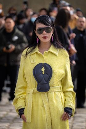Guest Celebrities at Loewe Collection Femme Prêt à Porter Automne Hiver 2026 2027 fashion show during Paris Fashion Week, on March 6th, 2026 Florian Lavielle Bestimage Celebrities at Loewe Ready to Wear Fall Winter 2026 2027 Women Collection fashion show, during Paris Fashion Week, on March 6th, 2026 Paris France  Copyright: xFlorianxLaviellex xBestimagexFlorianxLaviellex xBestimagex