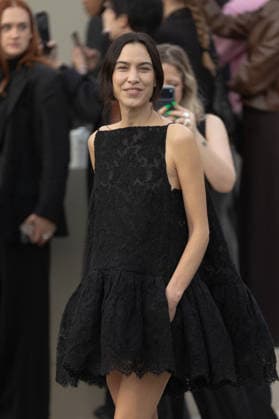 PFW Givenchy Outside Arrivals NB Alexa Chung arrived at the Givenchy Womenswear Fall Winter 2026-2027 show as part of Paris Fashion Week on March 06, 2026 in Paris, France. Photo by Nasser Berzane ABACAPRESS.COM Paris France  Copyright: xBerzanexNasser ABACAx