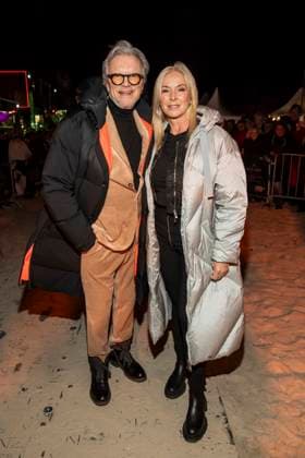 abb Wolfgang Lippert and wife Gesine Lippert as guests on the beach at 10 years Baltic Lights 2026 celebrity charity sled dog race in favor of Welthungerhilfe on the Baltic Sea between the Ahlbeck sea bridge and the Heringsdorf sea bridge, Friday 06 03 2026 in Heringsdorf MV Germany