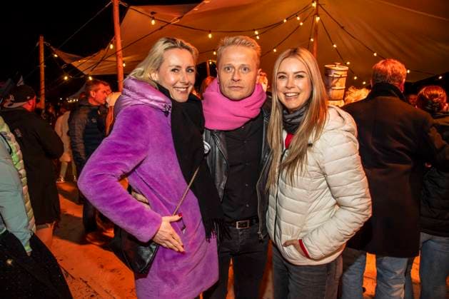 abb Franziska Hippe, Roman Knizka and Nina Ensmann as guests on the beach at 10 years of Baltic Lights 2026 celebrity charity sled dog race in aid of Welthungerhilfe on the Baltic Sea between the Ahlbeck and Heringsdorf sea bridges, Friday 06 03 2026 in Heringsdorf MV Germany