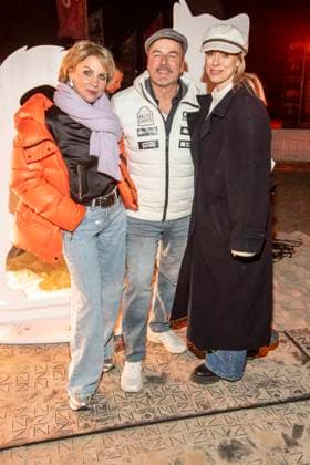 abb Gisa Zach, Till Demtroeder and Lara Dandelion Seibert as guests on the beach at the 10th anniversary of Baltic Lights 2026 celebrity charity sled dog race in aid of Welthungerhilfe on the Baltic Sea between the Ahlbeck and Heringsdorf sea bridges, Friday 06 03 2026 in Heringsdorf MV Germany