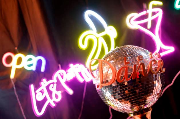 The trophy for the winners of the Lets Dance season on display at the first dance show of the 19th season of the RTL dance show Lets Dance in the Coloneum Theme picture, symbolic picture Cologne, 06 03 2026 NRW Germany Copyright: xChristophxHardtx