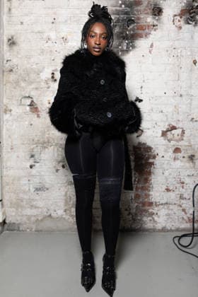 Ebony Cham au photocall du défilé Vaillant Collection Femme Prêt à Porter Automne Hiver 2026 2027 lors de la Fashion Week de Paris PFW au palais de Tokyo, à Paris, France, le 6 mars 2026 Julien Sarkissian Bestimage Photocall at the Vaillant Womenswear Fall Winter 2026 2027 show as part of Paris Fashion Week on March 06, 2026 in Paris, France Paris France  Copyright: xJulienxSarkissianx xBestimagexJulienxSarkissianx xBestimagex