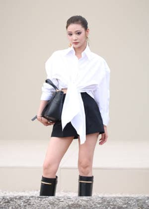 Chowei at the arrivals at the Givenchy Womenswear Collection Prêt à Porter Automne Hiver 2026 2027 show as part of Paris Fashion Week PFW at the Hotel National des Invalides, in Paris, France, on March 6, 2026 Denis Guignebourg Bestimage Arrivals at the Givenchy Womenswear Fall Winter 2026 2027 show as part of Paris Fashion Week on March 6, 2026 in Paris, France Paris France  Copyright: xDenisxGuignebourgx xBestimagexDenisxGuignebourgx xBestimagex