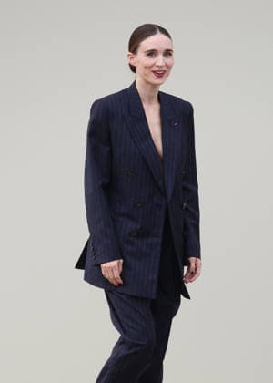 Rooney Mara at the Arrivals at the Givenchy Womenswear Collection Prêt à Porter Fall Winter 2026 2027 show as part of Paris Fashion Week PFW at the Hotel National des Invalides, in Paris, France, on March 6, 2026 Denis Guignebourg Bestimage Arrivals at the Givenchy Womenswear Fall Winter 2026 2027 show as part of Paris Fashion Week on March 6, 2026 in Paris, France Paris France  Copyright: xDenisxGuignebourgx xBestimagexDenisxGuignebourgx xBestimagex
