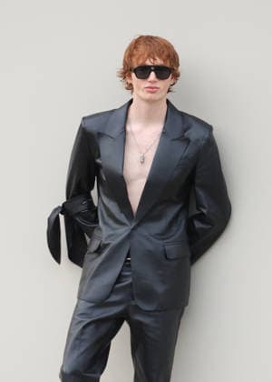 Calum Harper at the Arrivals at the Givenchy Womenswear Collection Prêt à Porter Automne Hiver 2026 2027 show as part of Paris Fashion Week PFW at the Hotel National des Invalides, in Paris, France, on March 6, 2026 Denis Guignebourg Bestimage Arrivals at the Givenchy Womenswear Fall Winter 2026 2027 show as part of Paris Fashion Week on March 6, 2026 in Paris, France Paris France  Copyright: xDenisxGuignebourgx xBestimagexDenisxGuignebourgx xBestimagex