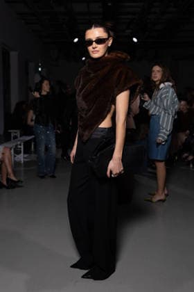 Coco Schiffer at the Front Row of the Vaillant Womenswear Fall Winter 2026 2027 presentation as part of Paris Fashion Week on March 06, 2026 in Paris, France Julien Sarkissian Bestimage Front Row at the Vaillant Womenswear Fall Winter 2026 2027 presentation as part of Paris Fashion Week on March 06, 2026 in Paris, France Paris France  Copyright: xJulienxSarkissianx xBestimagexJulienxSarkissianx xBestimagex