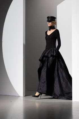 Défilé Vaillant Collection Femme Prêt à Porter Automne Hiver 2026 2027 lors de la Fashion Week de Paris PFW au palais de Tokyo, à Paris, France, le 6 mars 2026 Julien Sarkissian Bestimage Runway during the Vaillant Womenswear Fall Winter 2026 2027 presentation as part of Paris Fashion Week on March 06, 2026 in Paris, France Paris France  Copyright: xJulienxSarkissianx xBestimagexJulienxSarkissianx xBestimagex