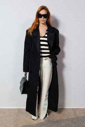 Charlotte Lauxerrois at the photocall at the Vaillant Womenswear Collection Prêt à Porter Automne Hiver 2026 2027 show as part of Paris Fashion Week PFW at Palais de Tokyo, Paris, France, March 06, 2026 Julien Sarkissian Bestimage Photocall at the Vaillant Womenswear Fall Winter 2026 2027 show as part of Paris Fashion Week on March 06, 2026 in Paris, France Paris France  Copyright: xJulienxSarkissianx xBestimagexJulienxSarkissianx xBestimagex