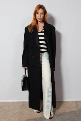 Charlotte Lauxerrois at the photocall at the Vaillant Womenswear Collection Prêt à Porter Automne Hiver 2026 2027 show as part of Paris Fashion Week PFW at Palais de Tokyo, Paris, France, March 06, 2026 Julien Sarkissian Bestimage Photocall at the Vaillant Womenswear Fall Winter 2026 2027 show as part of Paris Fashion Week on March 06, 2026 in Paris, France Paris France  Copyright: xJulienxSarkissianx xBestimagexJulienxSarkissianx xBestimagex