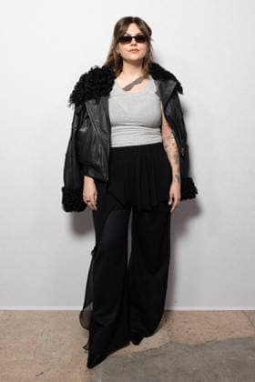 Louane Emerat au photocall du défilé Vaillant Collection Femme Prêt à Porter Automne Hiver 2026 2027 lors de la Fashion Week de Paris PFW au palais de Tokyo, à Paris, France, le 6 mars 2026 Julien Sarkissian Bestimage Photocall at the Vaillant Womenswear Fall Winter 2026 2027 show as part of Paris Fashion Week on March 06, 2026 in Paris, France Paris France  Copyright: xJulienxSarkissianx xBestimagexJulienxSarkissianx xBestimagex