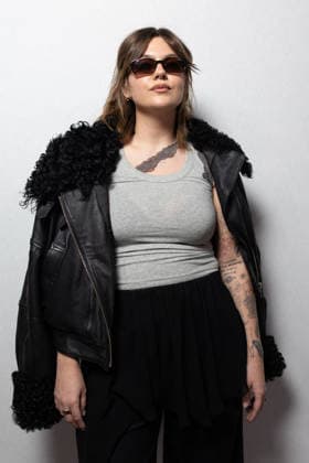 Louane Emerat au photocall du défilé Vaillant Collection Femme Prêt à Porter Automne Hiver 2026 2027 lors de la Fashion Week de Paris PFW au palais de Tokyo, à Paris, France, le 6 mars 2026 Julien Sarkissian Bestimage Photocall at the Vaillant Womenswear Fall Winter 2026 2027 show as part of Paris Fashion Week on March 06, 2026 in Paris, France Paris France  Copyright: xJulienxSarkissianx xBestimagexJulienxSarkissianx xBestimagex