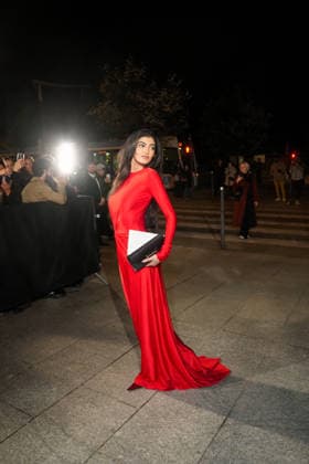 Guest at the arrivals at the Victoria Beckham Womenswear Fall Winter 2026 2027 presentation as part of Paris Fashion Week on March 6, 2026 in Paris, France Anne Sophie Guebey Bestimage Arrivals at the Victoria Beckham Womenswear Fall Winter 2026 2027 presentation as part of Paris Fashion Week on March 6, 2026 in Paris, France  Copyright: xAnne-SophiexGuebeyx xBestimagexAnne-SophiexGuebeyx xBestimagex
