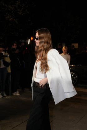 Guest at the arrivals at the Victoria Beckham Womenswear Fall Winter 2026 2027 presentation as part of Paris Fashion Week on March 6, 2026 in Paris, France Anne Sophie Guebey Bestimage Arrivals at the Victoria Beckham Womenswear Fall Winter 2026 2027 presentation as part of Paris Fashion Week on March 6, 2026 in Paris, France  Copyright: xAnne-SophiexGuebeyx xBestimagexAnne-SophiexGuebeyx xBestimagex