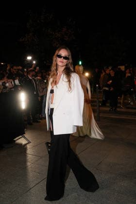 Guest at the arrivals at the Victoria Beckham Womenswear Fall Winter 2026 2027 presentation as part of Paris Fashion Week on March 6, 2026 in Paris, France Anne Sophie Guebey Bestimage Arrivals at the Victoria Beckham Womenswear Fall Winter 2026 2027 presentation as part of Paris Fashion Week on March 6, 2026 in Paris, France  Copyright: xAnne-SophiexGuebeyx xBestimagexAnne-SophiexGuebeyx xBestimagex
