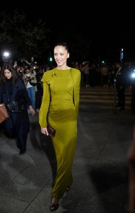 Noémie Lenoir at the Arrivals at the Victoria Beckham Womenswear Fall Winter 2026 2027 presentation as part of Paris Fashion Week on March 6, 2026 in Paris, France Anne Sophie Guebey Bestimage Arrivals at the Victoria Beckham Womenswear Fall Winter 2026 2027 presentation as part of Paris Fashion Week on March 6, 2026 in Paris, France Paris France  Copyright: xAnne-SophiexGuebeyx xBestimagexAnne-SophiexGuebeyx xBestimagex