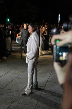 Guest at the arrivals at the Victoria Beckham Womenswear Fall Winter 2026 2027 presentation as part of Paris Fashion Week on March 6, 2026 in Paris, France Anne Sophie Guebey Bestimage Arrivals at the Victoria Beckham Womenswear Fall Winter 2026 2027 presentation as part of Paris Fashion Week on March 6, 2026 in Paris, France  Copyright: xAnne-SophiexGuebeyx xBestimagexAnne-SophiexGuebeyx xBestimagex