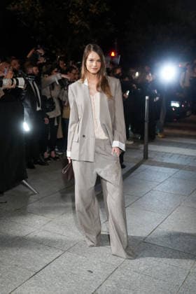 Guest at the arrivals at the Victoria Beckham Womenswear Fall Winter 2026 2027 presentation as part of Paris Fashion Week on March 6, 2026 in Paris, France Anne Sophie Guebey Bestimage Arrivals at the Victoria Beckham Womenswear Fall Winter 2026 2027 presentation as part of Paris Fashion Week on March 6, 2026 in Paris, France  Copyright: xAnne-SophiexGuebeyx xBestimagexAnne-SophiexGuebeyx xBestimagex