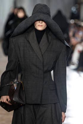 Lanvin Womenswear Collection Fall Winter 2026 2027 show as part of Paris Fashion Week PFW at the Galerie de Géologie et de Minéralogie, Paris, France, March 06, 2026 Bestimage Runway during the Lanvin Womenswear Fall Winter 2026 2027 show as part of Paris Fashion Week on March 06, 2026 in Paris, France Paris France  Copyright: xAgencex xBestimagexAgencex xBestimagex