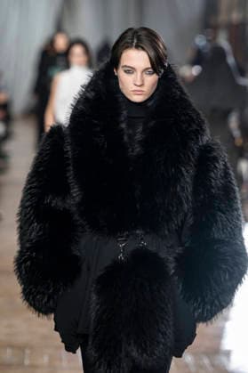Lanvin Womenswear Collection Fall Winter 2026 2027 show as part of Paris Fashion Week PFW at the Galerie de Géologie et de Minéralogie, Paris, France, March 06, 2026 Bestimage Runway during the Lanvin Womenswear Fall Winter 2026 2027 show as part of Paris Fashion Week on March 06, 2026 in Paris, France Paris France  Copyright: xAgencex xBestimagexAgencex xBestimagex