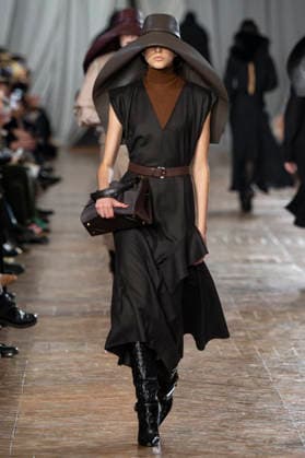 Lanvin Womenswear Collection Fall Winter 2026 2027 show as part of Paris Fashion Week PFW at the Galerie de Géologie et de Minéralogie, Paris, France, March 06, 2026 Bestimage Runway during the Lanvin Womenswear Fall Winter 2026 2027 show as part of Paris Fashion Week on March 06, 2026 in Paris, France Paris France  Copyright: xAgencex xBestimagexAgencex xBestimagex