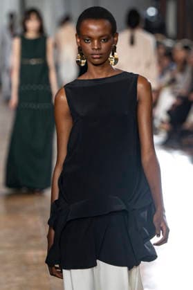 Lanvin Womenswear Collection Fall Winter 2026 2027 show as part of Paris Fashion Week PFW at the Galerie de Géologie et de Minéralogie, Paris, France, March 06, 2026 Bestimage Runway during the Lanvin Womenswear Fall Winter 2026 2027 show as part of Paris Fashion Week on March 06, 2026 in Paris, France Paris France  Copyright: xAgencex xBestimagexAgencex xBestimagex