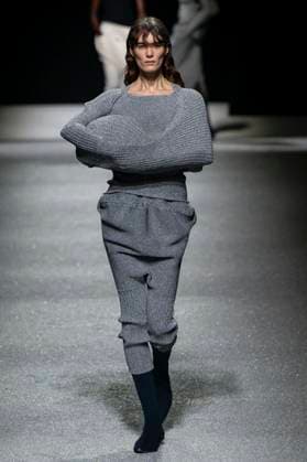 Issey Miyake Womenswear Collection Fall Winter 2026 2027 show as part of Paris Fashion Week PFW , à Paris, France, le 6 mars 2026 Bestimage Runway during the Issey Miyake Womenswear Fall Winter 2026 2027 show as part of Paris Fashion Week on March 06, 2026 in Paris, France Paris France  Copyright: xAgencex xBestimagexAgencex xBestimagex