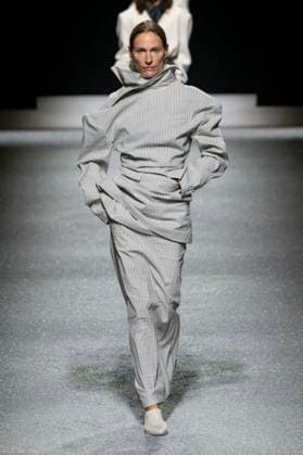 Issey Miyake Womenswear Collection Fall Winter 2026 2027 show as part of Paris Fashion Week PFW , à Paris, France, le 6 mars 2026 Bestimage Runway during the Issey Miyake Womenswear Fall Winter 2026 2027 show as part of Paris Fashion Week on March 06, 2026 in Paris, France Paris France  Copyright: xAgencex xBestimagexAgencex xBestimagex