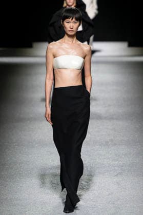 Issey Miyake Womenswear Collection Fall Winter 2026 2027 show as part of Paris Fashion Week PFW , à Paris, France, le 6 mars 2026 Bestimage Runway during the Issey Miyake Womenswear Fall Winter 2026 2027 show as part of Paris Fashion Week on March 06, 2026 in Paris, France Paris France  Copyright: xAgencex xBestimagexAgencex xBestimagex