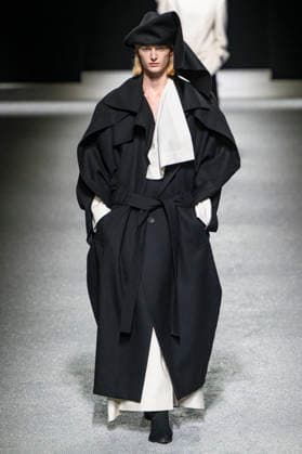 Issey Miyake Womenswear Collection Fall Winter 2026 2027 show as part of Paris Fashion Week PFW , à Paris, France, le 6 mars 2026 Bestimage Runway during the Issey Miyake Womenswear Fall Winter 2026 2027 show as part of Paris Fashion Week on March 06, 2026 in Paris, France Paris France  Copyright: xAgencex xBestimagexAgencex xBestimagex