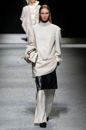 Issey Miyake Womenswear Collection Fall Winter 2026 2027 show as part of Paris Fashion Week PFW , à Paris, France, le 6 mars 2026 Bestimage Runway during the Issey Miyake Womenswear Fall Winter 2026 2027 show as part of Paris Fashion Week on March 06, 2026 in Paris, France Paris France  Copyright: xAgencex xBestimagexAgencex xBestimagex