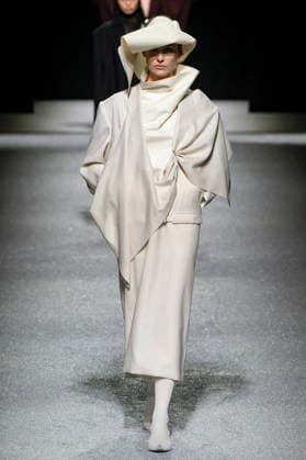Issey Miyake Womenswear Collection Fall Winter 2026 2027 show as part of Paris Fashion Week PFW , à Paris, France, le 6 mars 2026 Bestimage Runway during the Issey Miyake Womenswear Fall Winter 2026 2027 show as part of Paris Fashion Week on March 06, 2026 in Paris, France Paris France  Copyright: xAgencex xBestimagexAgencex xBestimagex