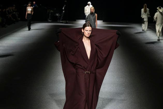 Issey Miyake Womenswear Collection Fall Winter 2026 2027 show as part of Paris Fashion Week PFW , à Paris, France, le 6 mars 2026 Bestimage Runway during the Issey Miyake Womenswear Fall Winter 2026 2027 show as part of Paris Fashion Week on March 06, 2026 in Paris, France Paris France  Copyright: xAgencex xBestimagexAgencex xBestimagex