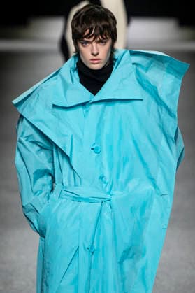 Issey Miyake Womenswear Collection Fall Winter 2026 2027 show as part of Paris Fashion Week PFW , à Paris, France, le 6 mars 2026 Bestimage Runway during the Issey Miyake Womenswear Fall Winter 2026 2027 show as part of Paris Fashion Week on March 06, 2026 in Paris, France Paris France  Copyright: xAgencex xBestimagexAgencex xBestimagex
