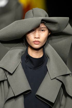 Issey Miyake Womenswear Collection Fall Winter 2026 2027 show as part of Paris Fashion Week PFW , à Paris, France, le 6 mars 2026 Bestimage Runway during the Issey Miyake Womenswear Fall Winter 2026 2027 show as part of Paris Fashion Week on March 06, 2026 in Paris, France Paris France  Copyright: xAgencex xBestimagexAgencex xBestimagex