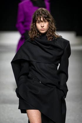Issey Miyake Womenswear Collection Fall Winter 2026 2027 show as part of Paris Fashion Week PFW , à Paris, France, le 6 mars 2026 Bestimage Runway during the Issey Miyake Womenswear Fall Winter 2026 2027 show as part of Paris Fashion Week on March 06, 2026 in Paris, France Paris France  Copyright: xAgencex xBestimagexAgencex xBestimagex