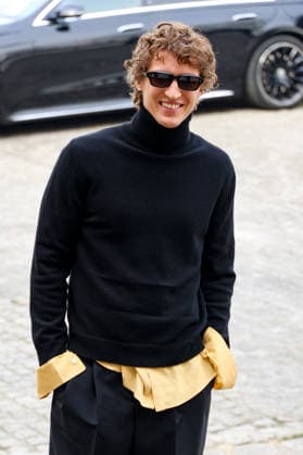 Aliocha Schneider at the arrivals at the Celine Womenswear Collection Prêt à Porter Automne Hiver 2026 2027 show as part of Paris Fashion Week PFW at the Institut de France, Paris, France, March 07, 2026 Denis Guignebourg Bestimage Photocall at the Celine Womenswear Fall Winter 2026 2027 show as part of Paris Fashion Week on March 07, 2026 in Paris, France Paris France  Copyright: xDenisxGuignebourgx xBestimagexDenisxGuignebourgx xBestimagex