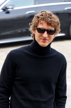 Aliocha Schneider at the arrivals at the Celine Womenswear Collection Prêt à Porter Automne Hiver 2026 2027 show as part of Paris Fashion Week PFW at the Institut de France, Paris, France, March 07, 2026 Denis Guignebourg Bestimage Photocall at the Celine Womenswear Fall Winter 2026 2027 show as part of Paris Fashion Week on March 07, 2026 in Paris, France Paris France  Copyright: xDenisxGuignebourgx xBestimagexDenisxGuignebourgx xBestimagex
