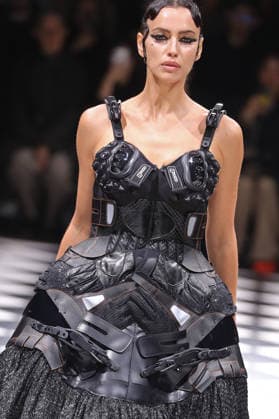 PFW - Junya Watanabe Runway Models Walk Runway for the Junya Watanabe Fall 2026 Ready-to-Wear fashion show during Paris Fashion Week on March 7, 2026 in Paris, France. Photo by Alain-Gil Gonzalez ABACAPRESS.COM Paris France  Copyright: xGonzalezxAlain-Gil ABACAx