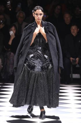 PFW - Junya Watanabe Runway Models Walk Runway for the Junya Watanabe Fall 2026 Ready-to-Wear fashion show during Paris Fashion Week on March 7, 2026 in Paris, France. Photo by Alain-Gil Gonzalez ABACAPRESS.COM Paris France  Copyright: xGonzalezxAlain-Gil ABACAx