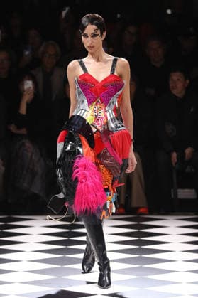 PFW - Junya Watanabe Runway Models Walk Runway for the Junya Watanabe Fall 2026 Ready-to-Wear fashion show during Paris Fashion Week on March 7, 2026 in Paris, France. Photo by Alain-Gil Gonzalez ABACAPRESS.COM Paris France  Copyright: xGonzalezxAlain-Gil ABACAx