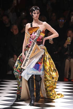 PFW - Junya Watanabe Runway Models Walk Runway for the Junya Watanabe Fall 2026 Ready-to-Wear fashion show during Paris Fashion Week on March 7, 2026 in Paris, France. Photo by Alain-Gil Gonzalez ABACAPRESS.COM Paris France  Copyright: xGonzalezxAlain-Gil ABACAx