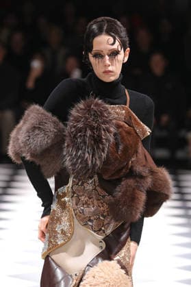 PFW - Junya Watanabe Runway Models Walk Runway for the Junya Watanabe Fall 2026 Ready-to-Wear fashion show during Paris Fashion Week on March 7, 2026 in Paris, France. Photo by Alain-Gil Gonzalez ABACAPRESS.COM Paris France  Copyright: xGonzalezxAlain-Gil ABACAx